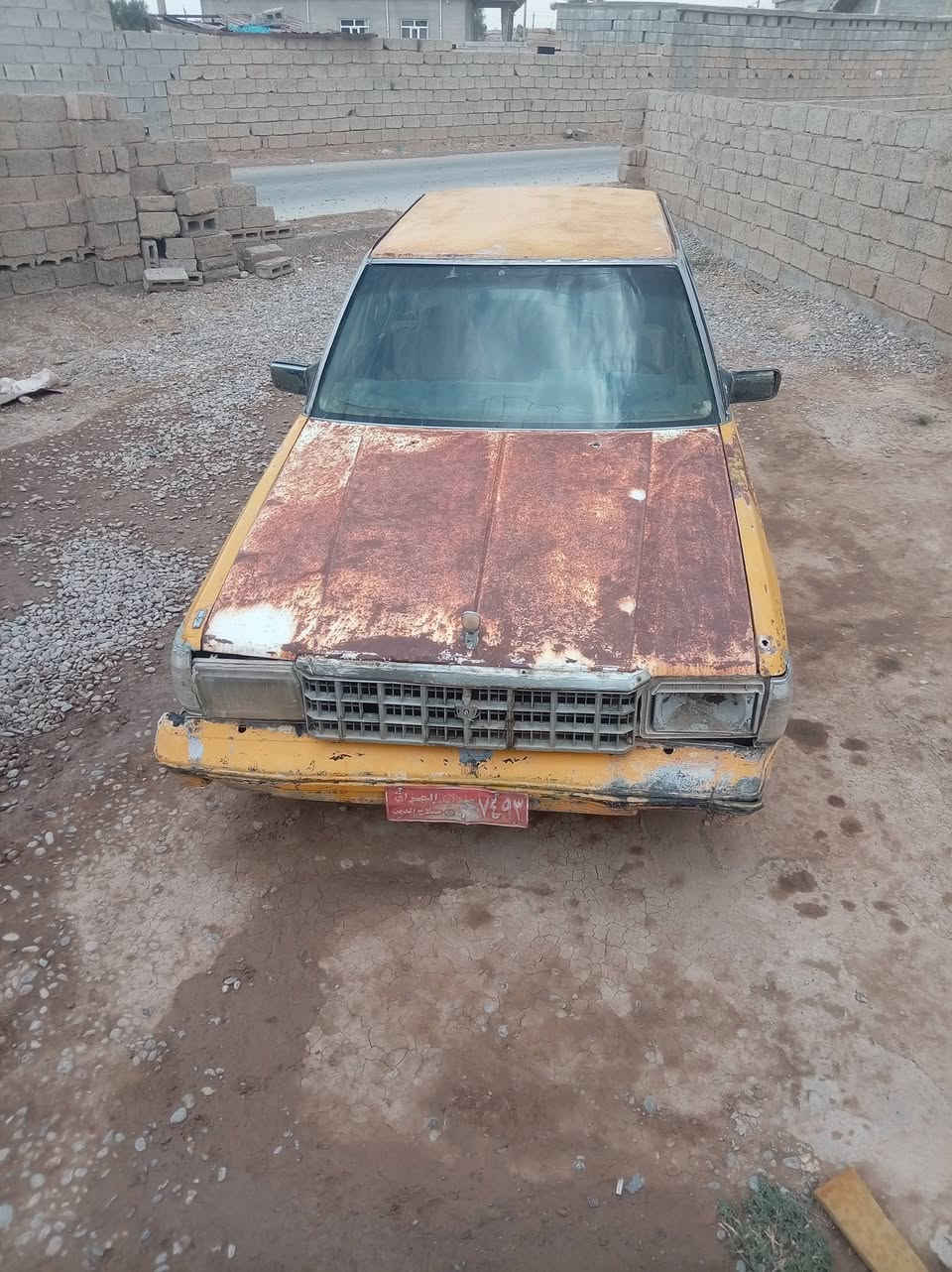 سوبر للبيع محرك ملكه وكير عادي اسوي بس وكاله اني وكيل ثاني السعر 11 وبيها مجال العنوان قريه الحسينه رقم الهاتف ***********
