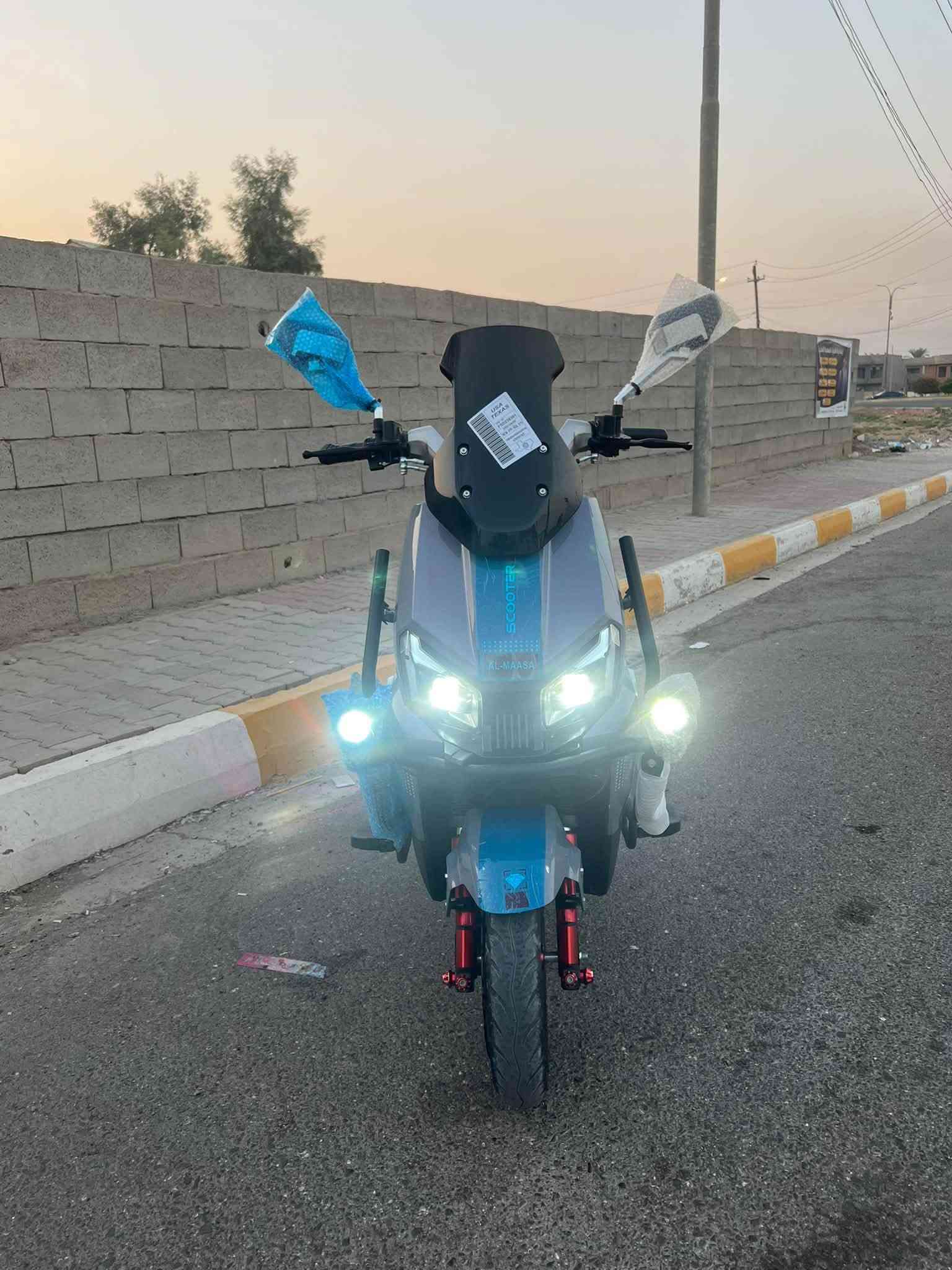 السلام عليكم
دراجه شركة الماسة💎الصاعقه 
موديل2026
موطور بالكارتون جديد
(اخو الزيروو مستخدم شهر فقط ماشي 3الف بعدها زيرو مكفول حتى من شخط ...)
(بطاريات عدد 6 على فحص ) 
فول مواصفات (4000W)
(نظام  R) (نظام P)
(مخرج شحن USP) 
(سرعه120حقيقي ) (سرع 4)
(سويجات2بصمات2كرتات2)
(مثبت سرعة) 
لايت زنون عالي ناصي 
سماعة بلاتوث بلادي 
شاشه آيباد (ديجتال)
انارة محيطيه متغيرة الالوان 
جنطه خلفيه بلاديه
اشاير يمنة يسرة دبل اشارة
السعر950الف وبي مجال
الموقع داخل الرمادي 
الاستفسار :***********
