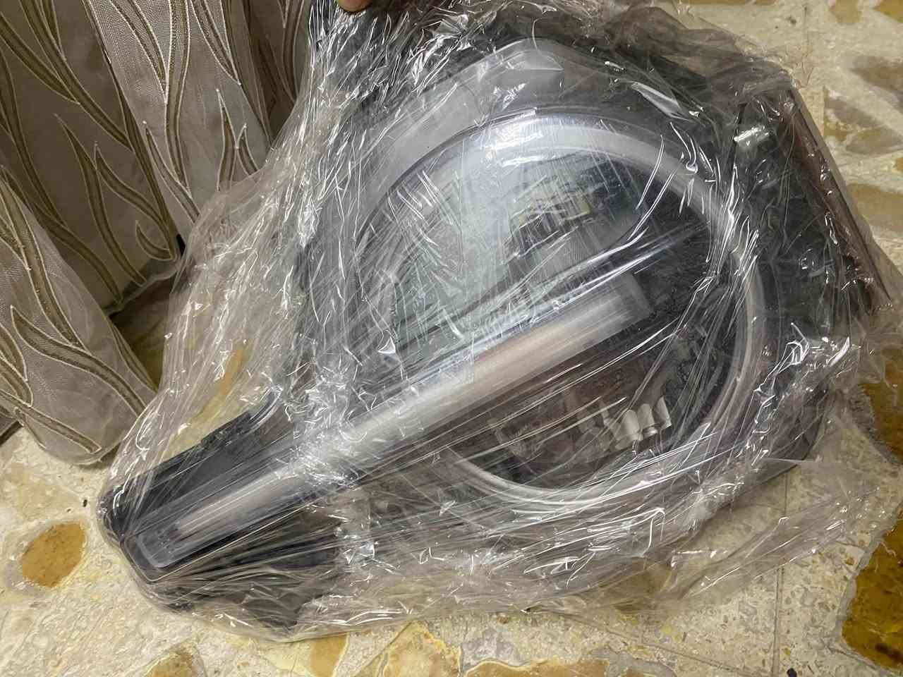 السلام عليكم
للبيع اغراض برونكو اصلي بالكامل 
لو تفصيخ لو وكاله
سوي سكرين للقطعه لتريدها ودزلياها اكلك سعرها
***********
