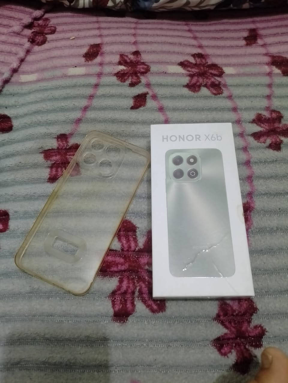 HONOR X6b
الجهاز مكفول كفاله عامه

بعده طك الجيس

قراضه كلهن موجودات

سعره 130 وبي مجال قليل

مكاني كوت مركز 

مامتواجد بل فيس فقط واتساب او اتصال 

***********
