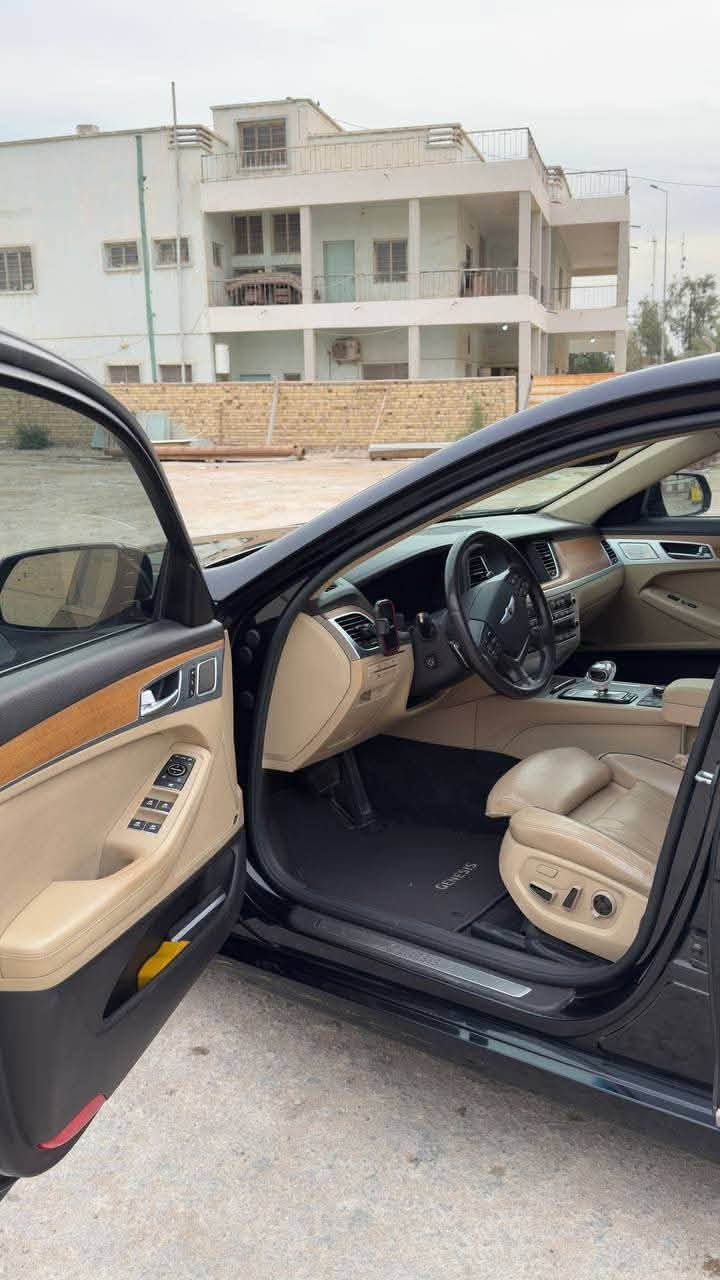 جينيسس 2020
رويال فول للاخير
داتاشو
هاند برك بصمه 
لايت دبل عدسه متحرك
كامرات 360
حساسات 360
ردارات 360
جنطة كهرباء
اناره محيطيه داخليه
تحديد مسار 
قياده ذاتيه
3 انظمة قياده
بطارية جديده 
تخم تاير جديد
ادامه كامله 
بنورامه 
خزن ميموري
مري قلاب 
برده كهرباء
سبير جديد
مقاعد تدفئه تبريد
هيتر ستيرن
تو ويل
السيارة ادامه كامله من دهن محرك اصلي
هيدروليك كير اصلي ماء راديتر اصلي

وبعد بيها هواي مواصفات

السعر $195 وبيها مجال 

***********
