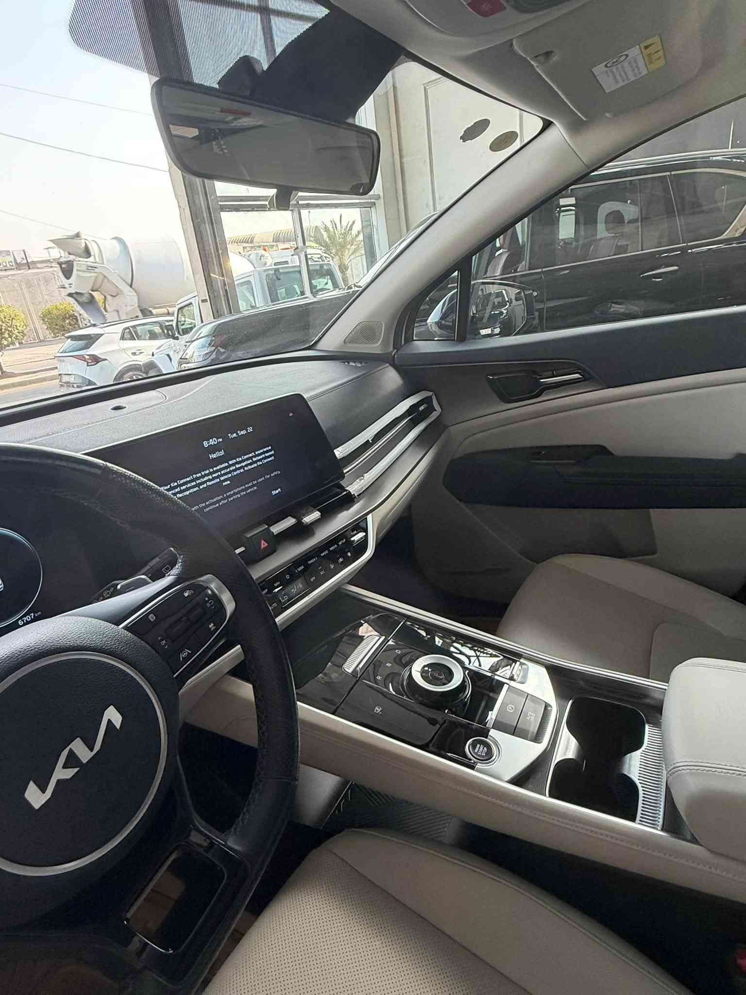 2025 هايبرد  تجميع صيني
عداد المشي 6 
مكفولة كفالة عامة 
المواصفات 
بانوراما
داخل ابيض جلد
كير ماوس
اربع كامرات 
جنطة كهرباء 
فول مواصفات 
مكان السيارة بغداد الكاظمية جكوك 
السعر 21 الف وبيهة مجال بسيط 
***********
