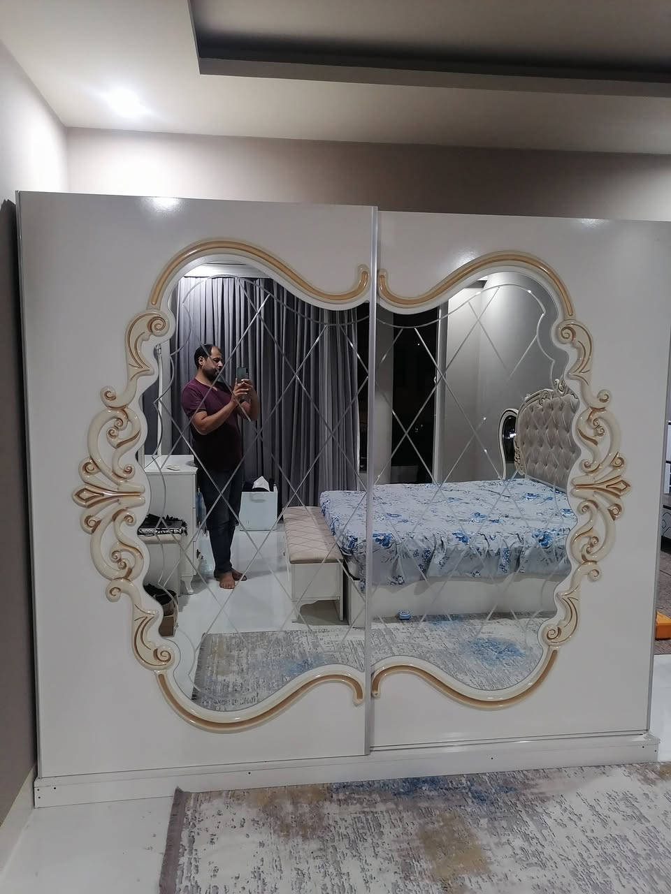غرف نوم عدد 3 جدا نضيفه عنوانا اربيل زانكو99 تلفون اتصال واتساب فايبر ***********
