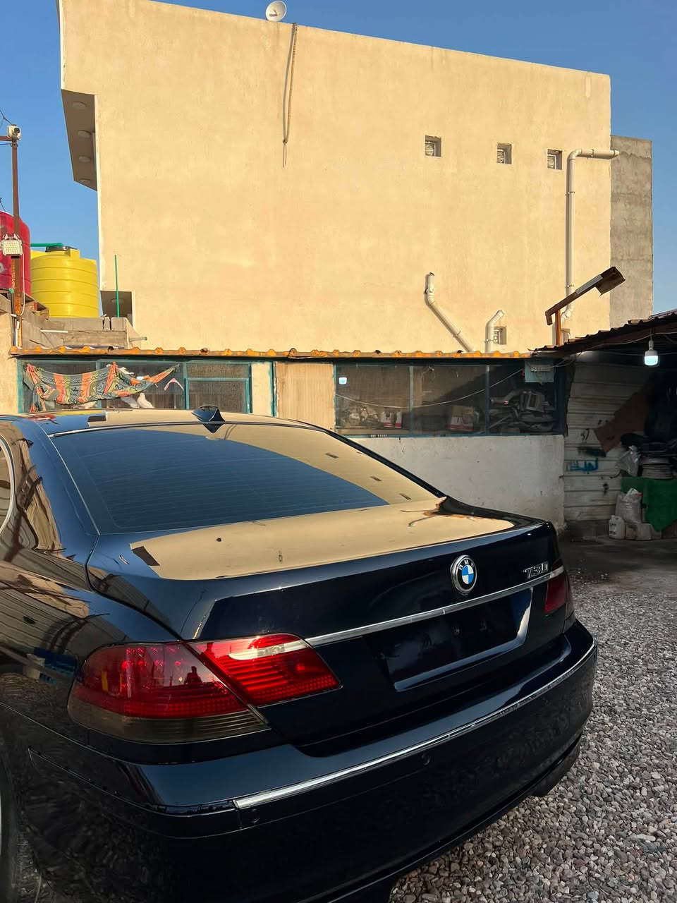 سلام عليكم
سياره بي ام دخول جديد مزاد للبيع 
حجم 745 مكينه كير بلكارتون 8 سلندر 
موديل 2001 اصل رقم بصرة دولي 
تسجيل جديد بسمي شرط تحويل 
سياره جديده كلش وجاهزه من كلشي 
كفاله من ضربه وكص ونقل جثه وصوليات 
سياره مصبوغه عام جماليه اثر جراد فقط 
المكان البصرة ابو الخصيب السعر 105وبيه مجال لاستفسار ***********
