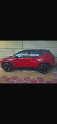 جيب كومبارس موديل 2018 محرك 2400 أربعه سلندر  تنفس طبيعي  وارد أمريكي ...