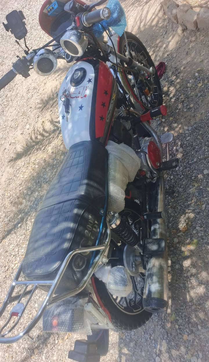 نامة برو هونزدا  مديل 25.دراجة  مابيها  نقص   بصمة وتشغيل عن بعد.  مكانها جلولاء. سعرها 740 وبيها مجال  للشراي.  *********** اتصل ودلل
