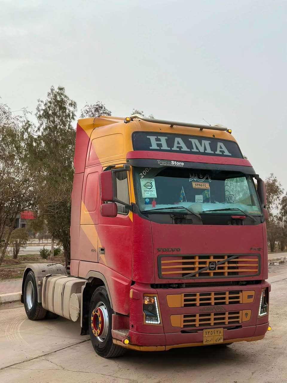 سلام عليكم 
للبيع فالفو موديل 2002 حجم 420 كير اوتماتيك هاف 
4 خط شاصي باج  سيارة رقم اربيل سنويه منتهيه شرط تحويل و غرامة كير محرك شرط صرف بخار مابي 
عربانه فلات تك تاير اوروبي دسك دنكير بيبي تخم تاير جديد صناديك سيارة مابيها نقص 
سعر 215 وبيها مجال مكان كركوك 
***********
***********
