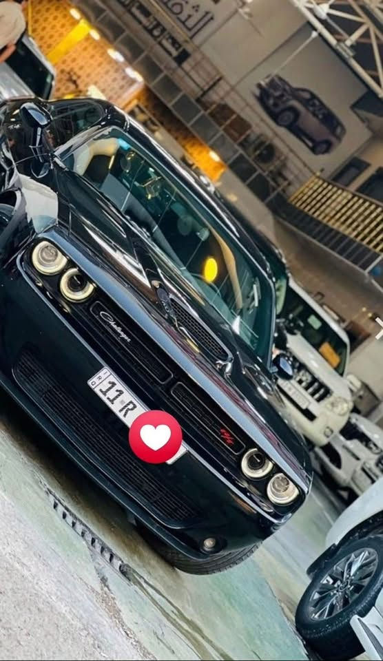 جالنجر 2019 ارتي
بيها طخه بسيطه بلشاصي الأيسر
والحوض اثر التحميل بلشوكيه
وهيه ضربتها بس دعاميه بدون
صبغ
جديدة كلش وضع شركة ماشية
60 سيارة رقم بغداد وبدون
غرامات وهزتها جديده ومرتبه ومعتني بيها 
وسونارها موجود يم الباشا سونار تفصيلي 
مكانها بغداد الكاظمية للتواصل
***********
السعر 172 وبيها مجال كلش بسيط
