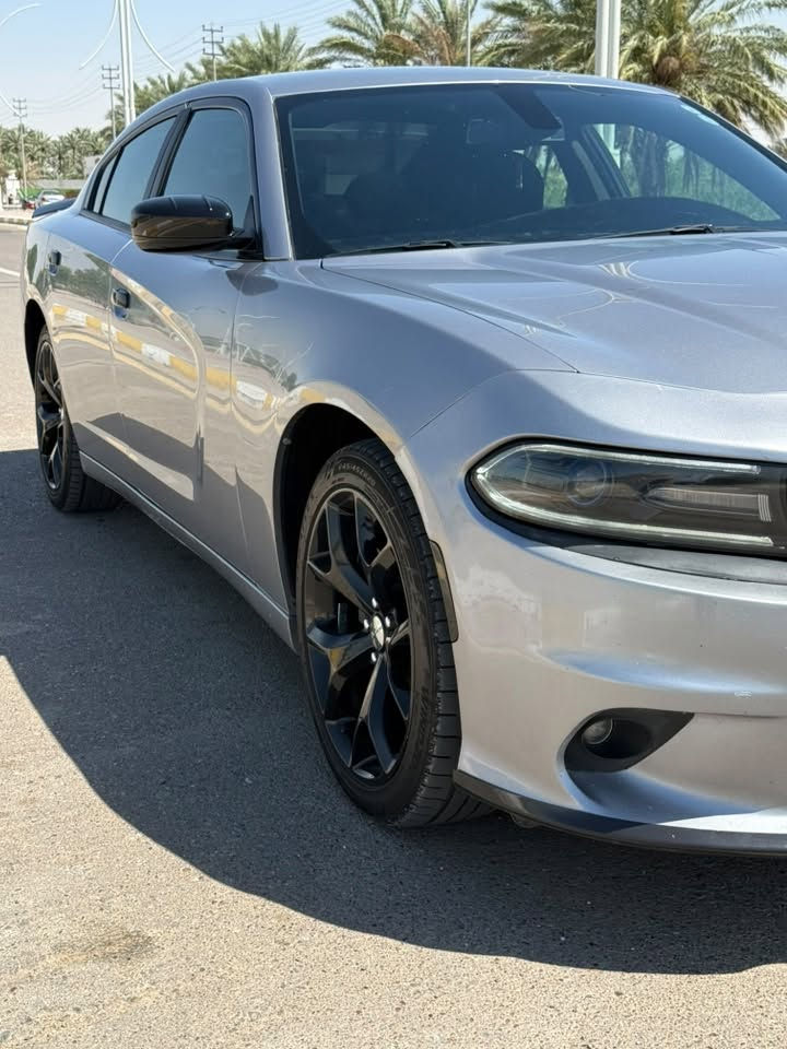 جارجر 2018 sxt
محرك 3600 رقم اربيل ماشية 64
حادث دعامية خلفية بدون ايرباك بدون دواخل بدون صبغ والدعامية الامامية محدثة srt
تخم ويل وتاير جديد 
مواصفات sxt معروفة
كامرة دوارة
شاشة كبيرة
حساسات
تدفئة بالكشنات
السيارة بدون نقص الدهن والادامة يم الحسام
صور الحادث والسونار عالواتساب
السعر 210 $
***********
