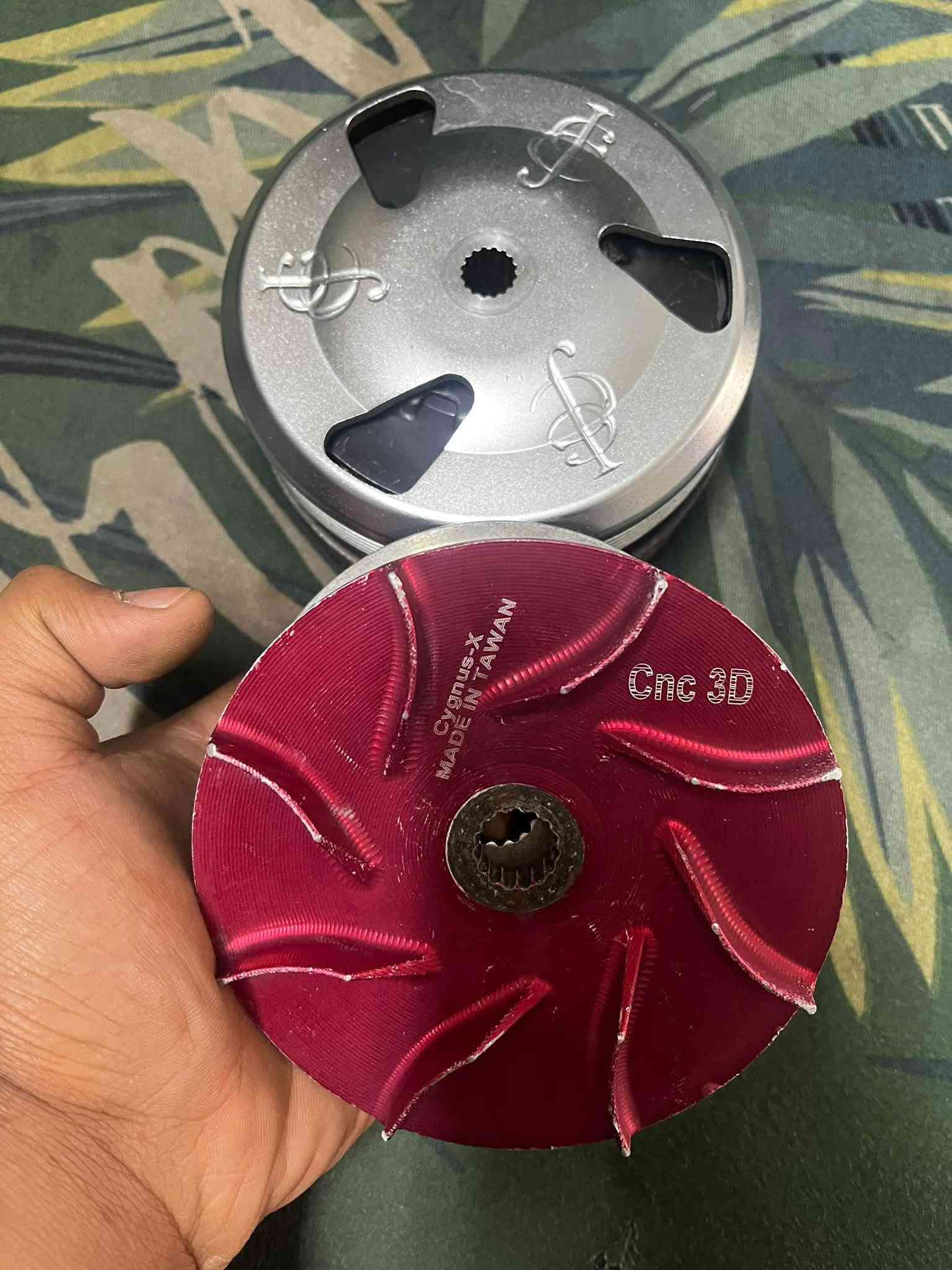ماكس عدلة • نضيف • مبدل