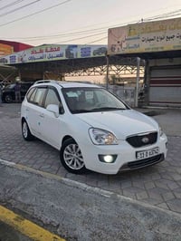 كيا كارينز • ٢٠١٢ • ٧راكب
