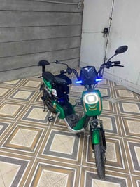باسكل شحن نضيف مابيه اي نقص بطاريات بحاله جيده للبيع 250 اذا شراي اتصل...