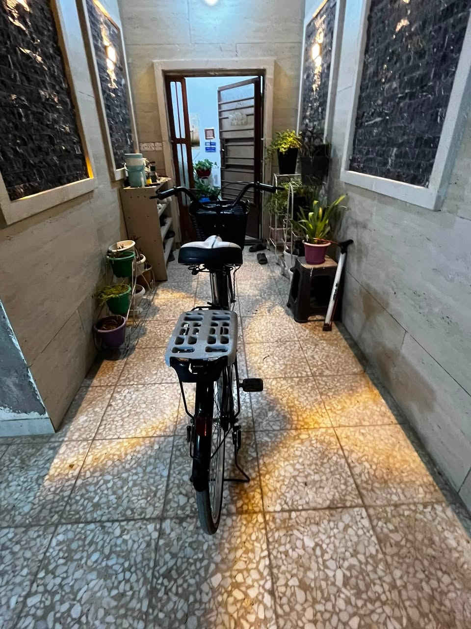 بايسكل بناتيna2 ياباني للبيع
جم27
نضيف استخدام قليل 
شغال كلشي بريك امامي خلفي
مابي اي عطل 
السعر120وبي مجال
الرقم***********
المكان بغداد شهداء العبيدي الثانيه

