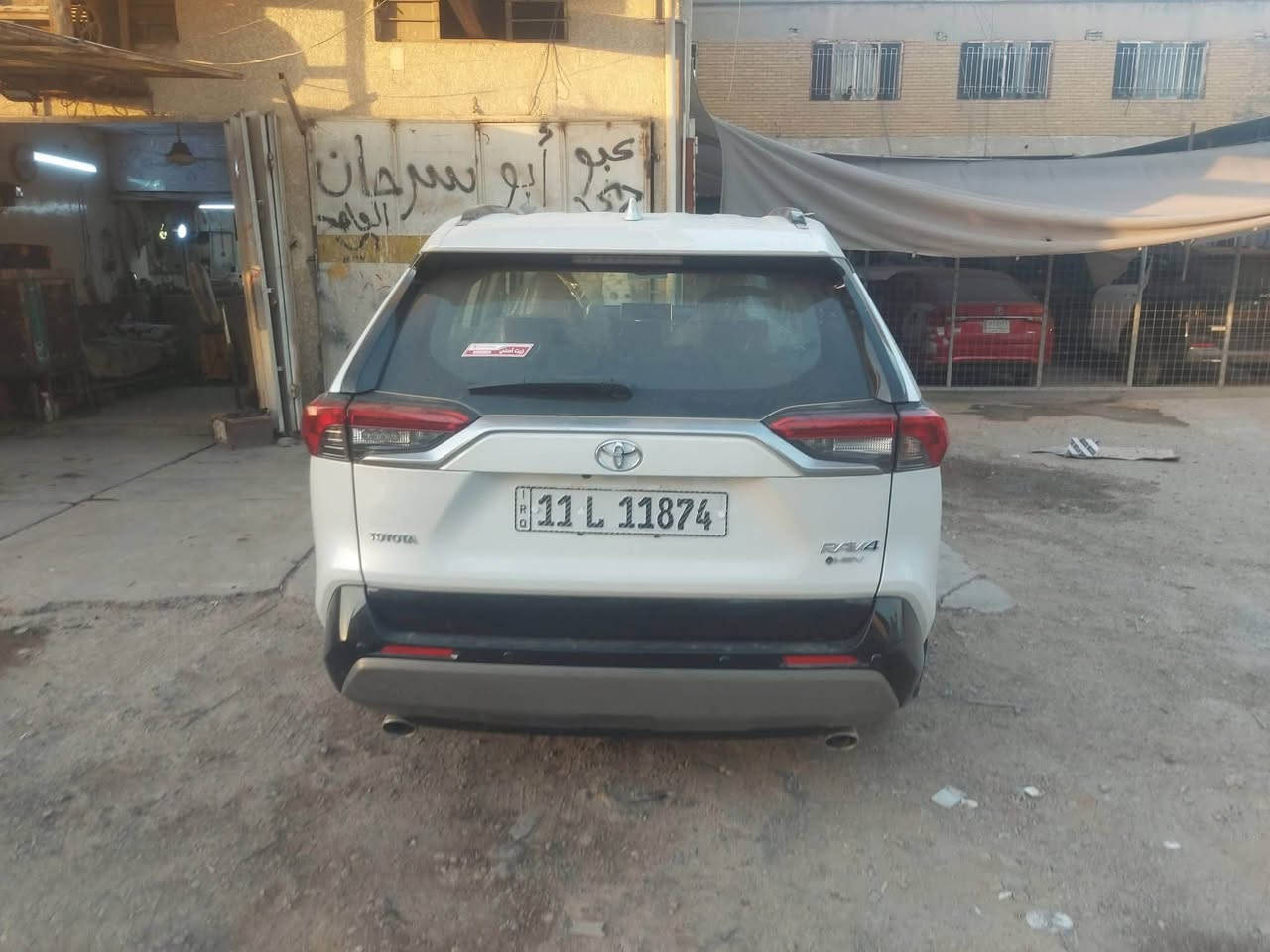 راف 4 2025 
خليجي ياباني اصلي (عبد اللطيف جميل)
المواصفات
محرك 2500 هايبرد + بانزين
مقاعد اقماش بيجي
حساسات امامي خلفي 
فتحه + مري شفط
شاشة كبيرة + كاميرا خلفيه
ويل 17 انج
لايت فول زينون LED
كروس سرعة
ماشيه 3000 زيرو
***********

