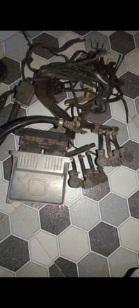 عندي هذني للبيع وبسعر مناسب للاستفسار الاتصال على الارقام 07772680199 ...