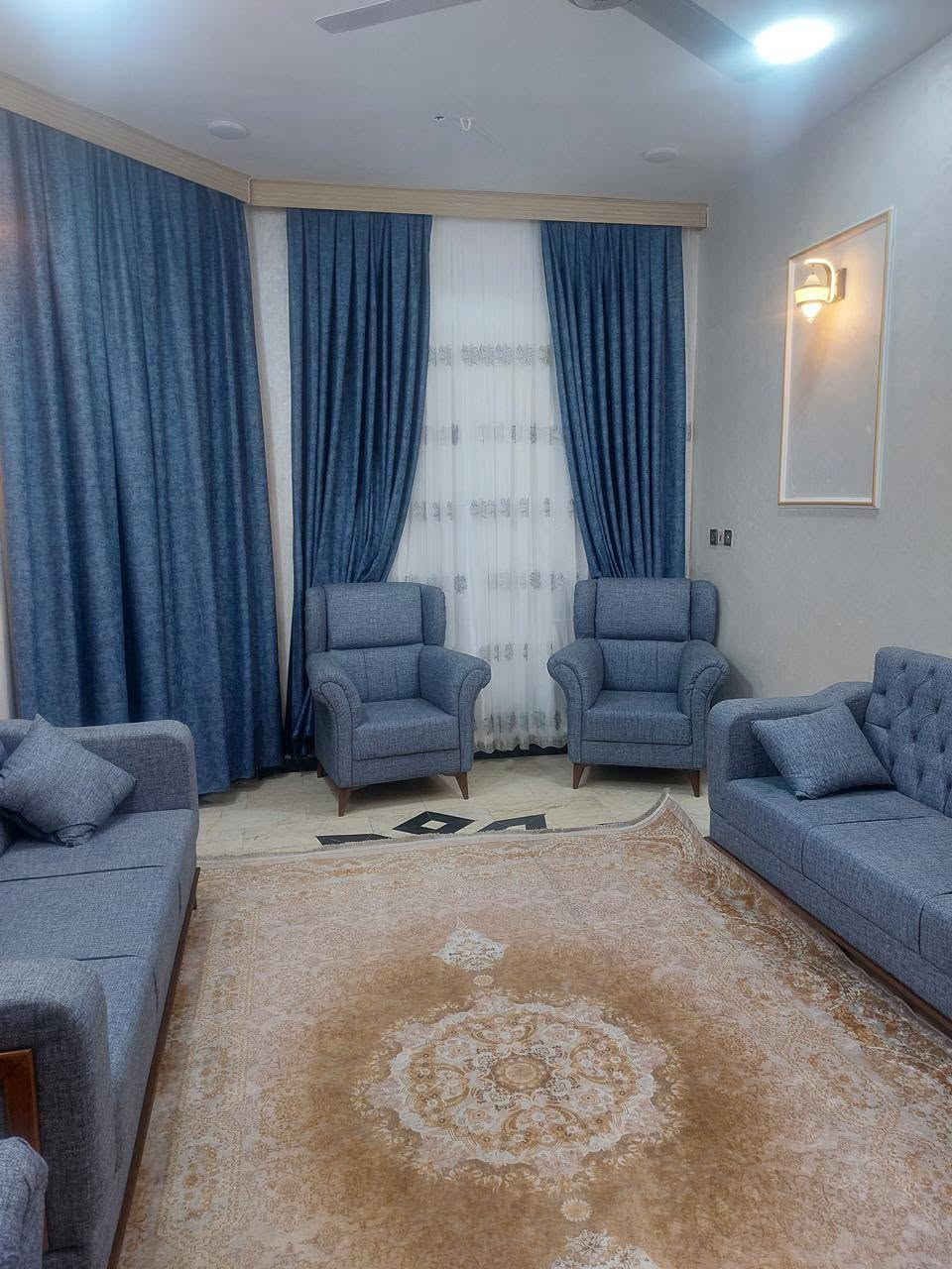 🧿 اللهم صلي على محمد وآل محمد 🧿                للبيع دار بناء 2020 طابو صرف موقع سكني ممتاز البلديات حي الطيارين محلة 738 المنطقة الي مقابل المول الجديد  المساحة 150 م واجهة 7.5 × 20    محتويات الدار يتكون من طابقين الارضي مدخلين كراج صحيات خارجية إستقبال مطبخ هول غرفة منام منور مع الخدمات الطابق الثاني منام 3 صالة مع الخدمات بيتونة سطح                                         صاحب العقار موجود فتح بيان مباشر                     ♦♦♦♦♦♦♦♦♦♦♦♦♦♦     للاستفسار والمشاهدة الاتصال على أرقام المكتب       ***********  📞  ***********             نستقبل عروض البيع والشراء والإيجار                     او زيارة مكتبنا الكائن في منطقة البلديات شارع المصرف مجاور صيدلية كوثر حسين @إشارة

نص مكتوب في الصور:
- الربيعي للاستثمارات العقارية