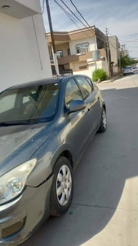 كير عادي • ٢٠٠٩ • بطاقة بنزين