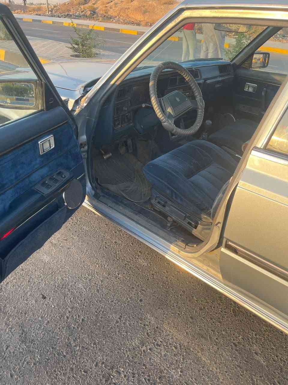 سيارة سوبر موديل 82 كير مكينة بلادي  باسمي رقم نينوى سيارة وضع شركة بيها صبغ عام للبيع السعر التواصل على الرقم ***********
***********
