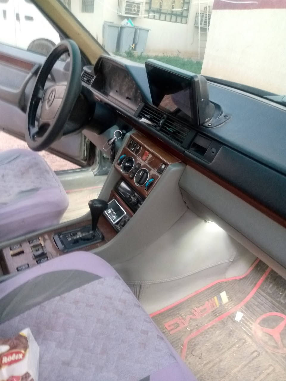مرسيدس دب موديل 90 محور محرك فيفي تي 3000سنويه ل29 رقم اربيل المكان كربلاء اي استفسار موبايل ***********
