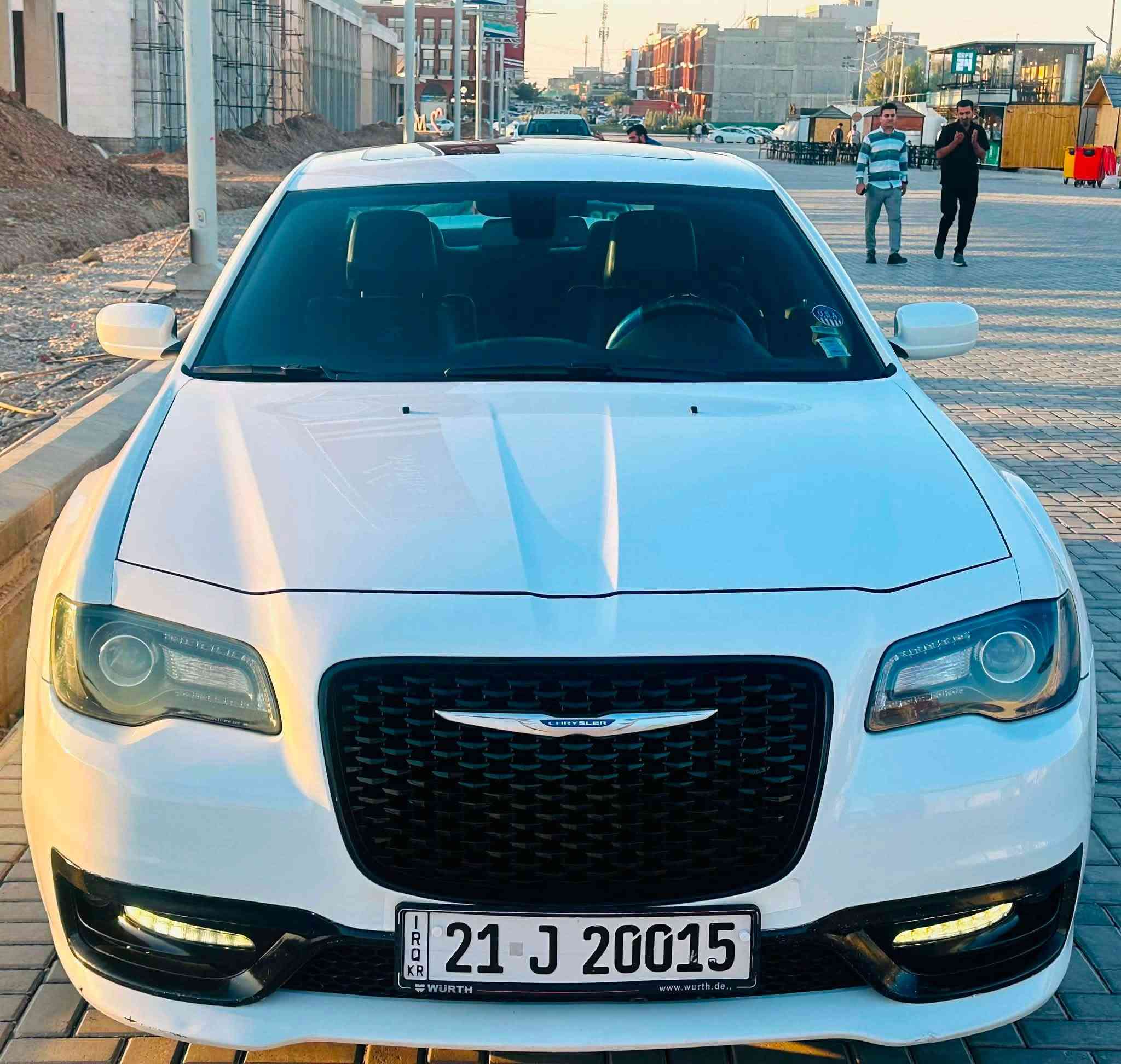 c300 کرایسلر
مواسفات S 
لون ابیص
سیارە بدون  صبغ 
بدون ایرباگ
سیارە رەقم سنویە  جدید ٢٠٢٧ 
کل شرت گیر محرک 
مودیل ٢٠١٨ 
سیارە کندیە
حجم محرک ٦سلندر 3.6 L
مکانە -کلار 
سعر سیارە ٢٧٧$ بهامجال بصیط
رەقم سلیمانیە 
رەقم موبایل 
***********
واتئاپ ***********
