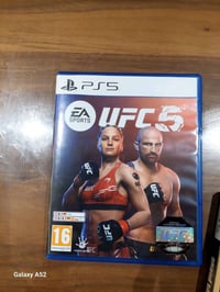 للبيع سيديات ufc5 و gta بلاستيشن 5 نظيفات كلش رايدهم ب٣٠ الucf و ٢٥ gt...