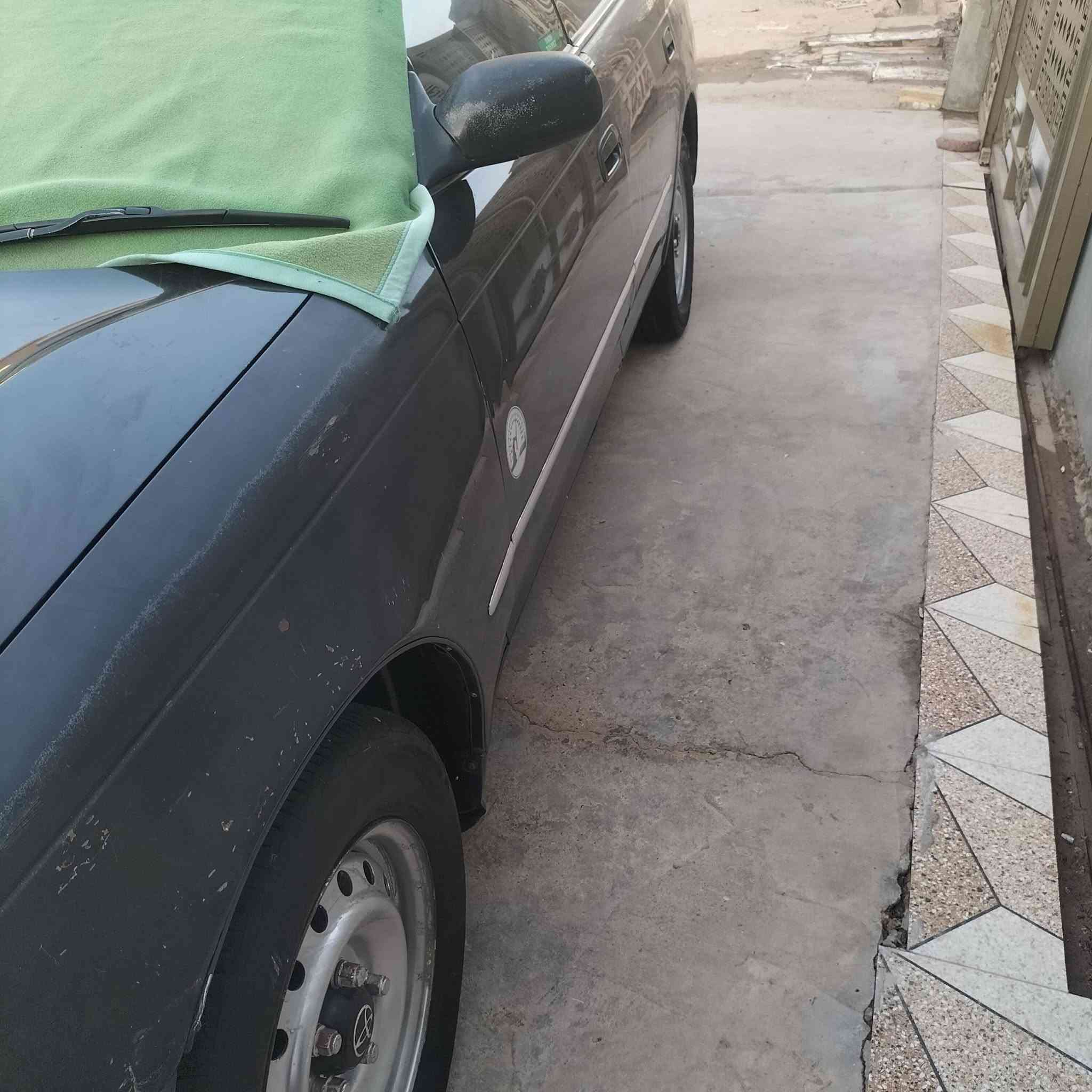 مارك نفخ • ١٩٩٨ • رقم بصره