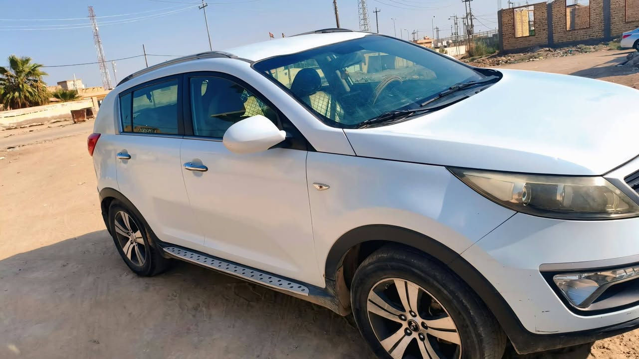 كيا سبورتج 14 خليجي بااسمي مكفوله ماعدئ بارد قليل بدون صبغ السعر 150 وبيه مجال الاتصال ***********

