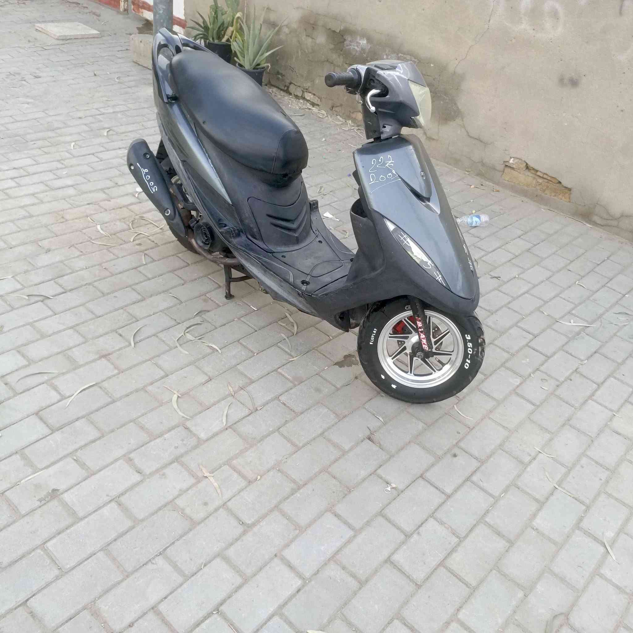 ماكس عدلة • اوراق • معدل ١٢٠