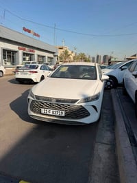 بيوايدي 2025 زيرو مرقمة عليها لوحة  بغداد جن بلاس داخل زيتوني فول اعلى...