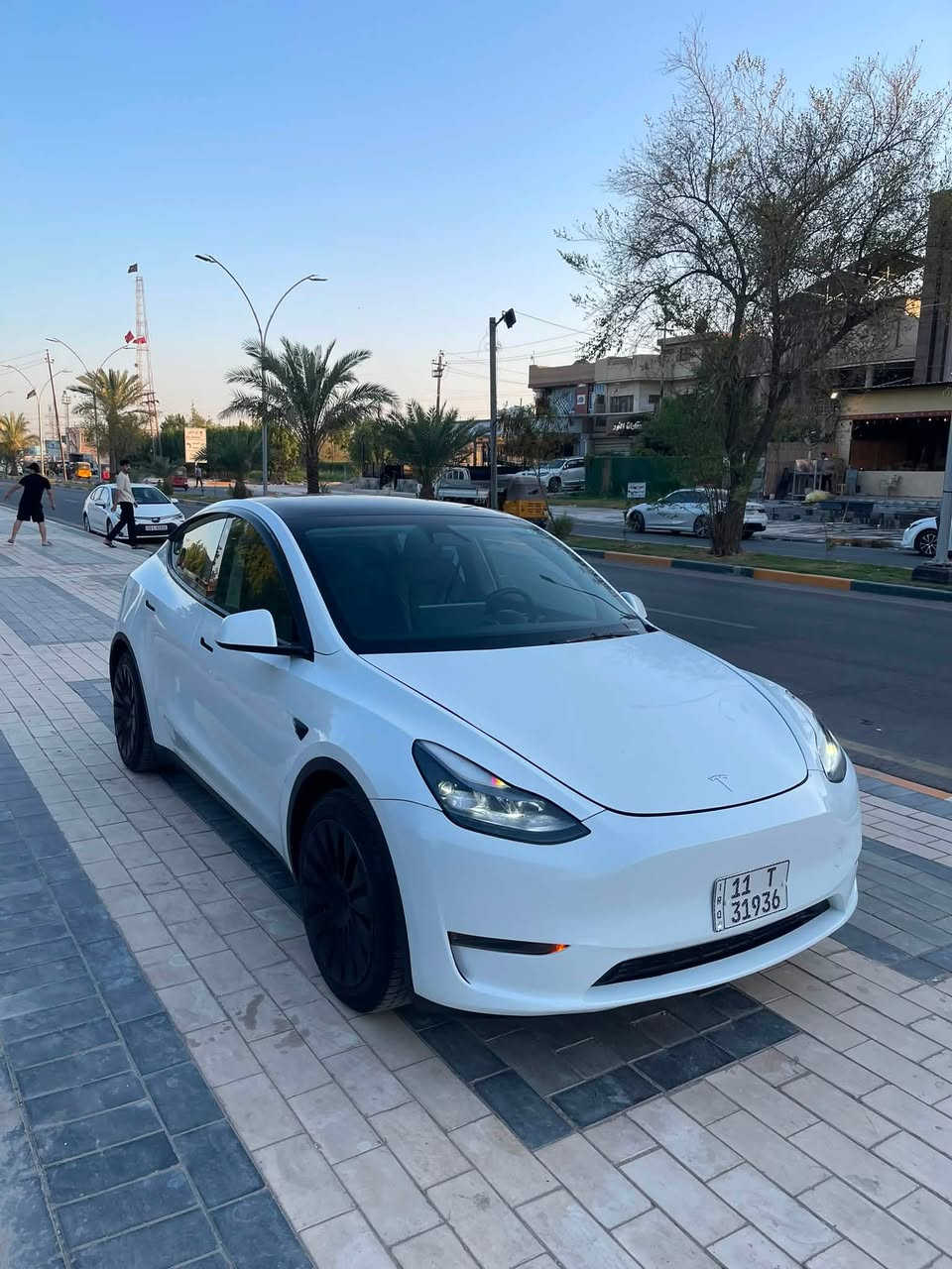 السلام عليكم للبيع تيسلا Y موديل 2023 وارد امريكي صبغ صفحه وجزه من البنيد بدون دواخل سياره صور حادث داخل منشور سياره تك ماطور ماشيه 3000 يعني بعدهه بوضع شركه سياره آخر تحديث اون لاين حاله البطاريه ممتازه مواصفات ال y معروفه تبريد ثلج تخم تاير بعده جديد داخل جلد اسود كراسي كهرباء رقم بغداد تحويل مباشر مكاني بغداد الدوره السعر 175 وبيهه مجال قليل واني بل خدمه اي ستفسار اتصل وتدلل رقمي ***********
