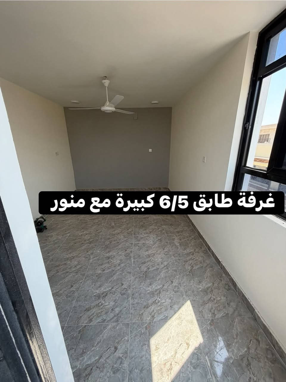 سلام عليكم دار الايجار مساحة 50 متر ثلاث طوابق
3 غرف زيرو ممسكون جديد 🆕 دورة حي دجلة 
استفسار : الاجار 600 
***********
***********
***********
