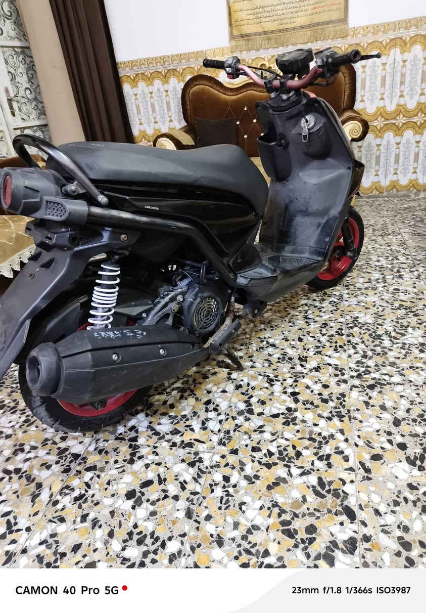 سكنس جبلي كلها ختم واحد دراجة كفالة عامة كهربائيات كلها شغالة أي نقص مابيها شرط جيب فيتر وفحص مكان بغداد الشعب للاتصال *********** شراي يتصل

نص مكتوب في الصور:
- CAMON 40 Pro 5G 23mm f/1.8 1/386s ISO3988
- CAMON 40 Pro 5G 23mm f/1.8 1/396s ISO3998
- CAMON 40 Pro 5G
- 23mm f/1.8 1/450s ISO3984