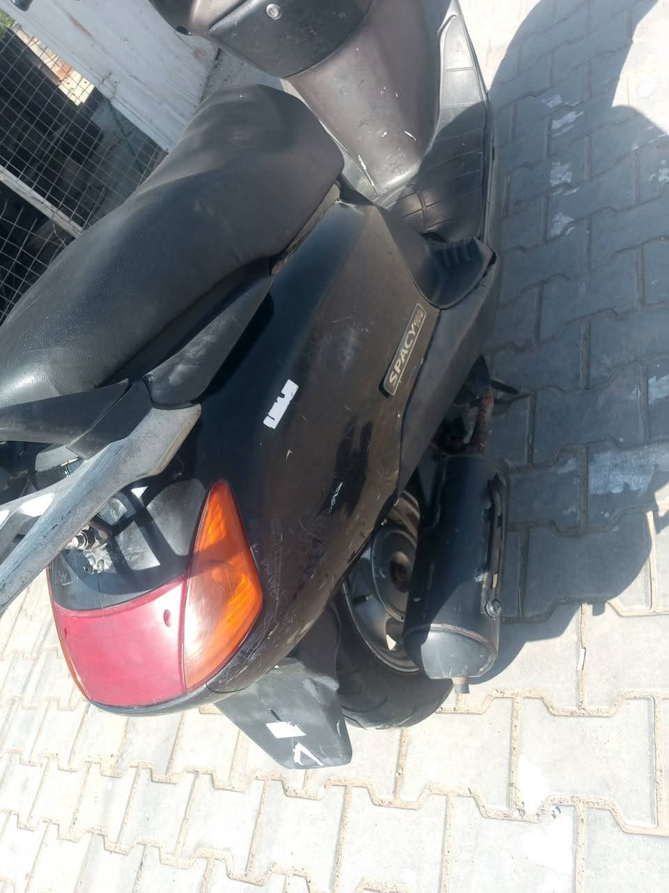 سبيسي ياباني مكينة اول فتحه الهه ناعمه وحلوه كفرات بلادي صالنصه بلاديه دشبول بلادي قفل ستيرن شغال قبق هندر بلادي كابريتر بلادي دراجه كلهه بلاديه قفل جنطه شغال 
مكاني الخاجية 
***********
