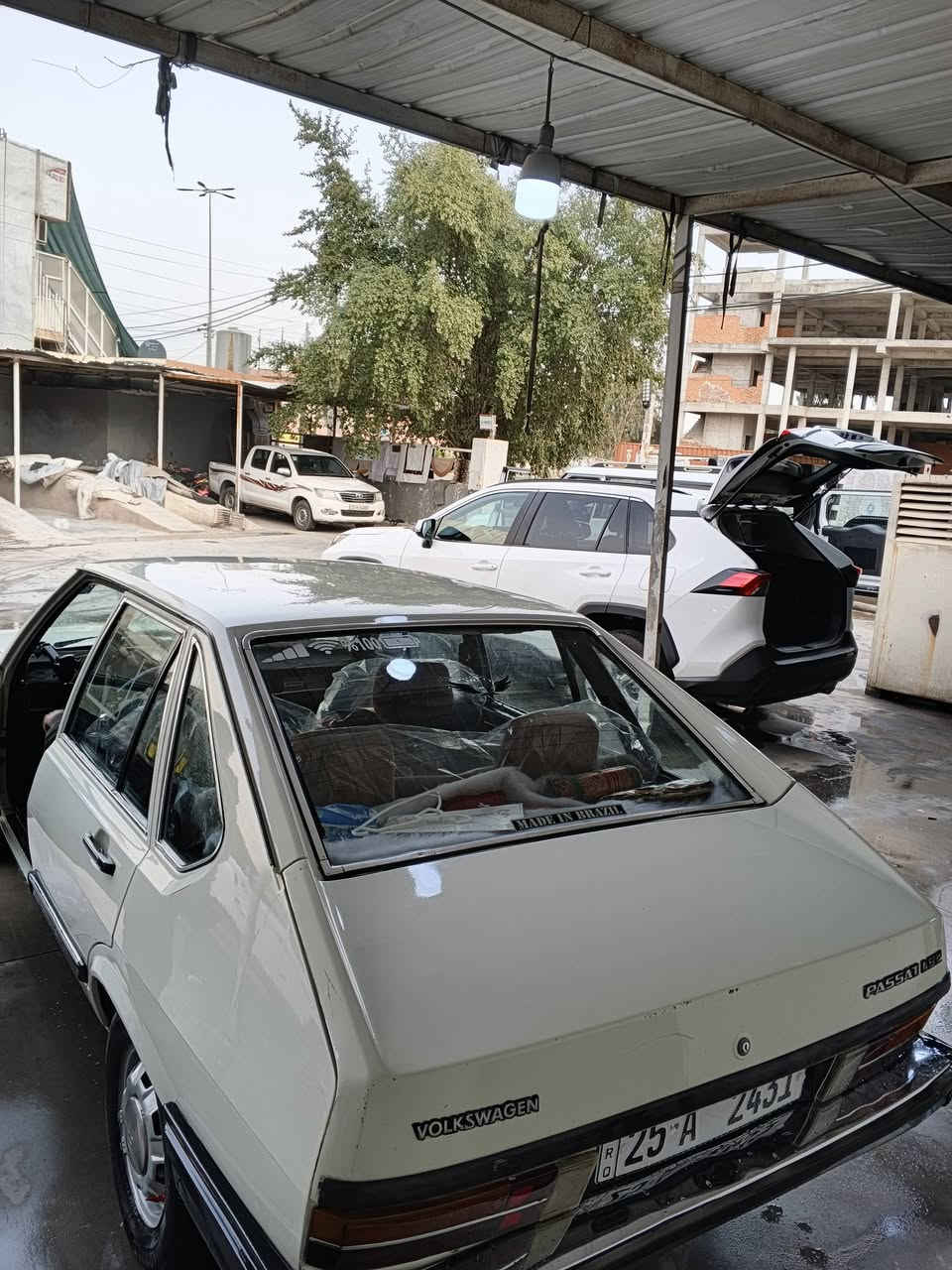 سلام عليكم سياره برازيلي مشروع وطني بسمي دفتر بانزين بي سنويه 2031 كير محرك شرط أربع تايرات جديد كهربائية كلها شغال صدر جديد شرط تحويل أو وكاله سياره اي نقص مابي سعر 26 بي مجال *********** مكاني كركوك
