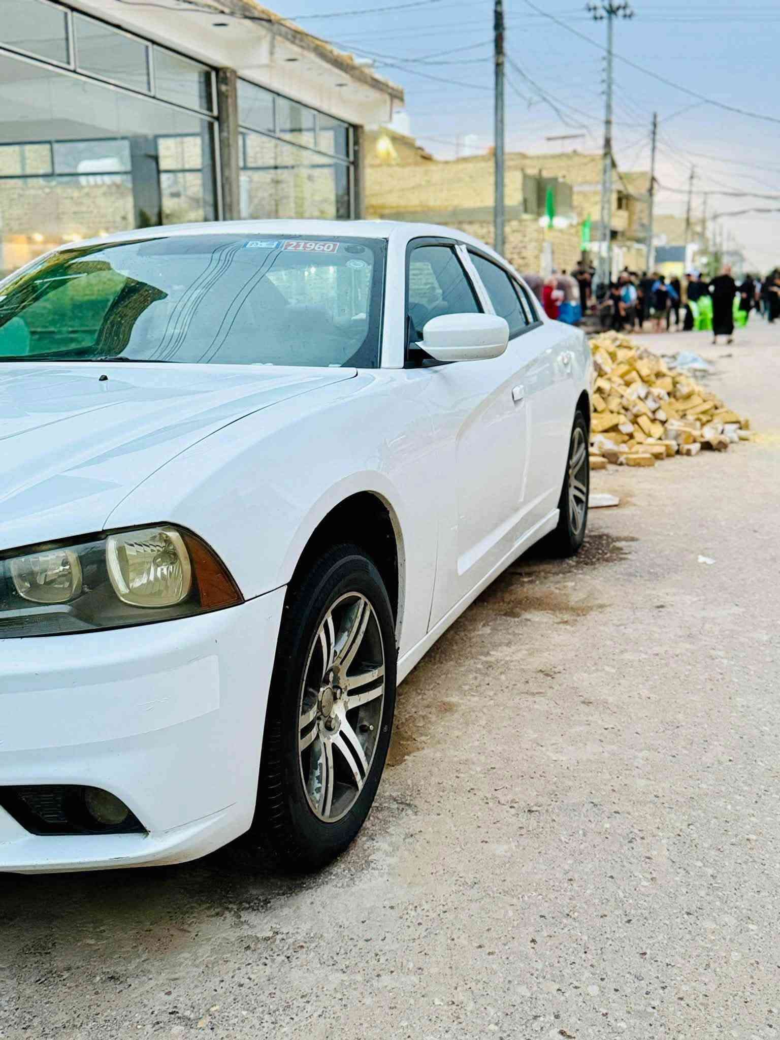 فول مواصفات • فتحة سقف • عداد ٢٦٠