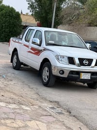 نيسان نيفارا • ٢٠١٢ • اوتوماتيك
