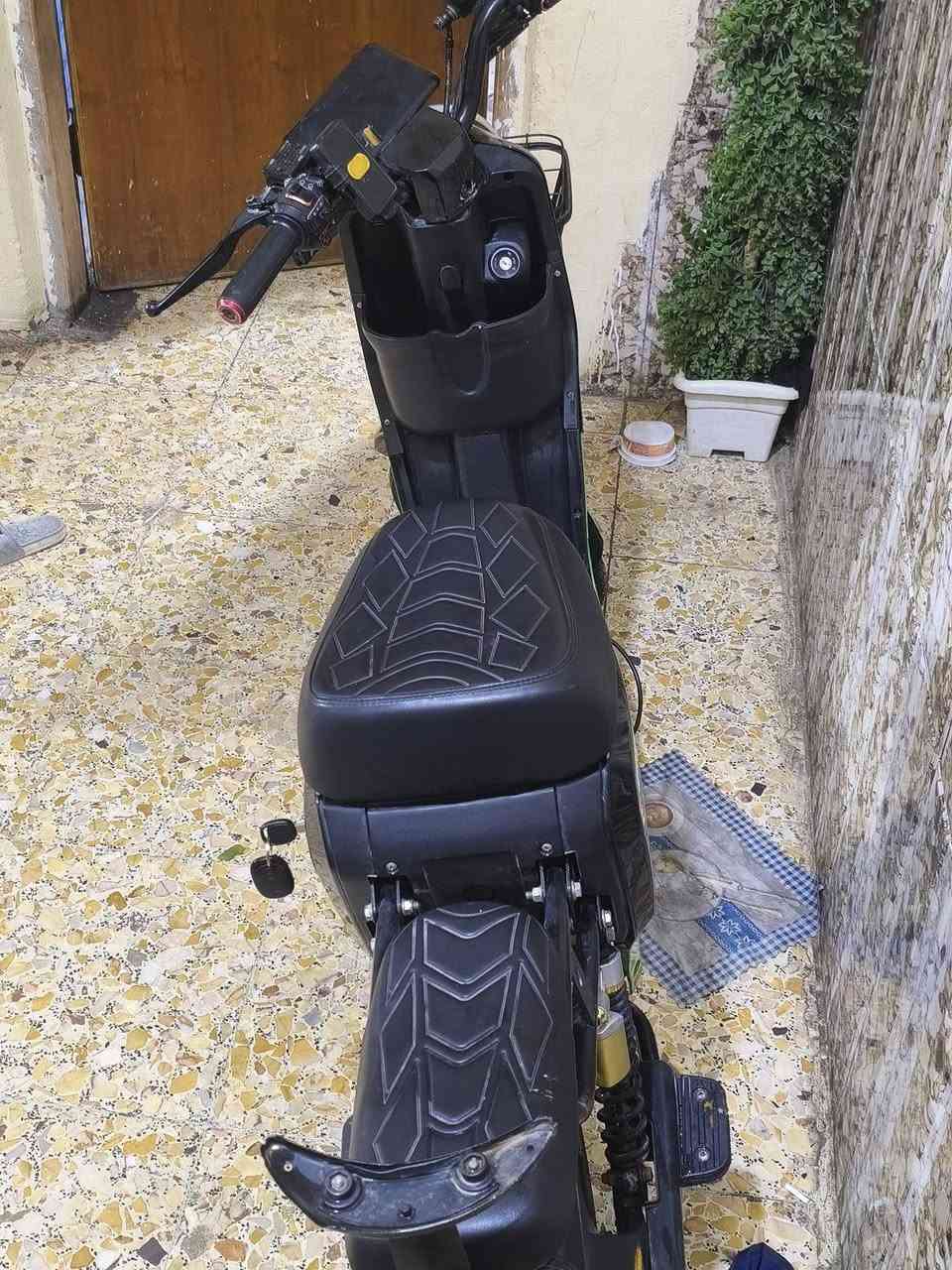 سلام عليكم درجه شحن مديل 25كفاله من زلق كهربائيات ملف كله كفاله ماعده 2بطاريتن بيحن نفخه قليل حجم 32 كلش مكاني بصره رقمي ***********
