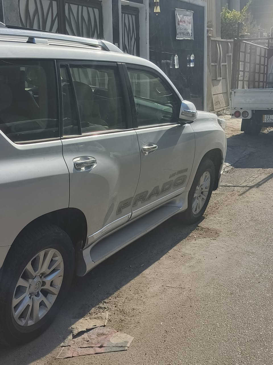 🚙 للبيع: تويوتا برادو 2016 VX.R
🔹 المحرك: 6 سلندر
🔹 الدفع: 4×4
🔹 تشغيل بصمة + بصمتين
🔹 تشغيل عن بُعد
🔹 فتحة سقف
🔹 داخل جلد
🔹 مقاعد أمامية تبريد + تدفئة
🔹 حساسات أمامية + خلفية
🔹 تحكم ستيرن
🔹 مثبت سرعة
🔹 تحكم كهربائي بالكشنات
🔹 العداد: 181 ألف كم وقابل للزيادة

✅ الكير والمكينة مكفولات
⚠️ چاملغ عكس السايق صبغ شبر

📞 للاستفسار عن السعر والتفاصيل:
***********
