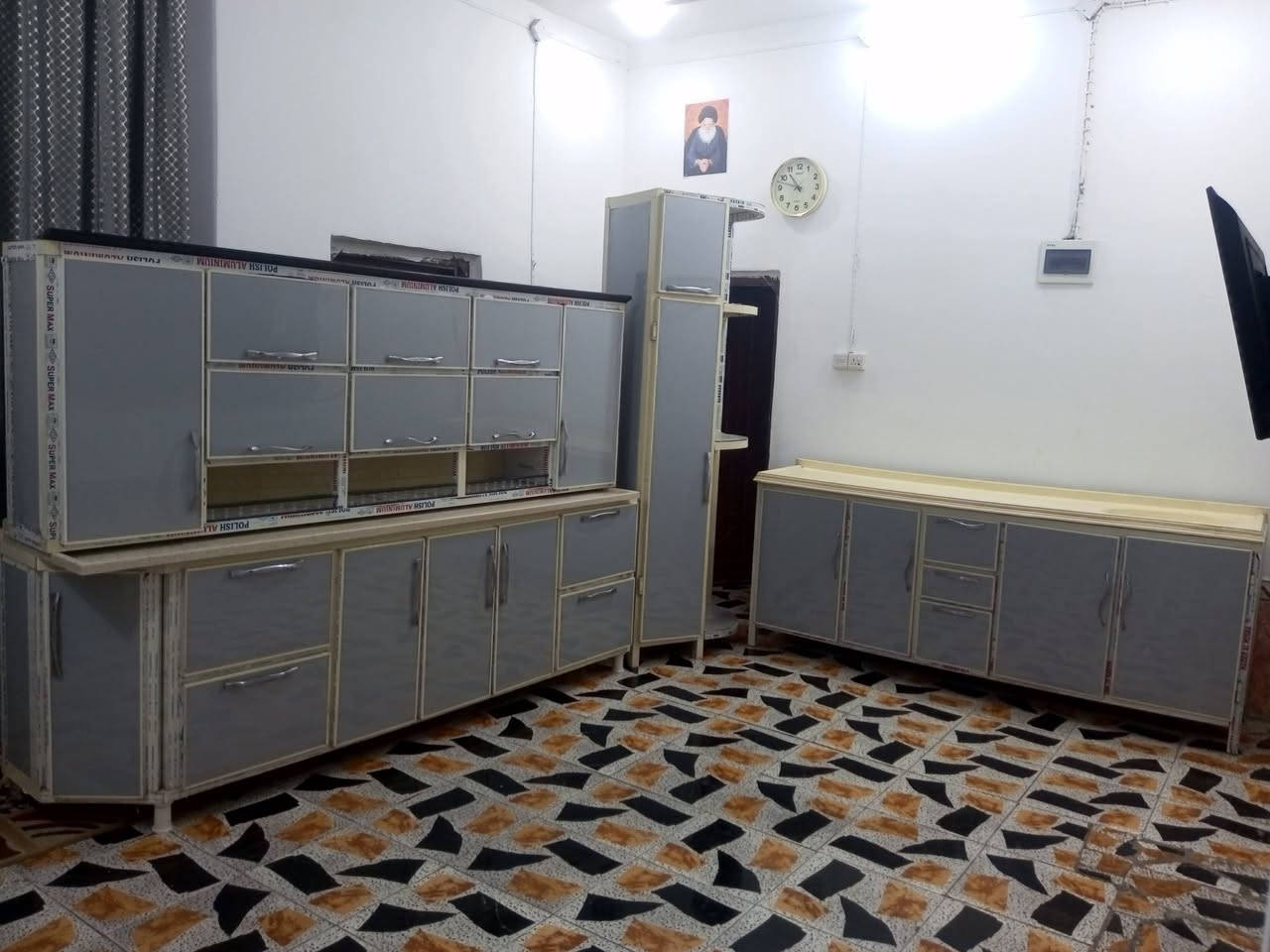 يا رزاق للبيع السعر 850 استخدام قليل تسكام الثقيل ويه السنك يصير ست أمتار كله مرمر الشراي يراسني خاص ادزله الفيديو والعنوان ***********
