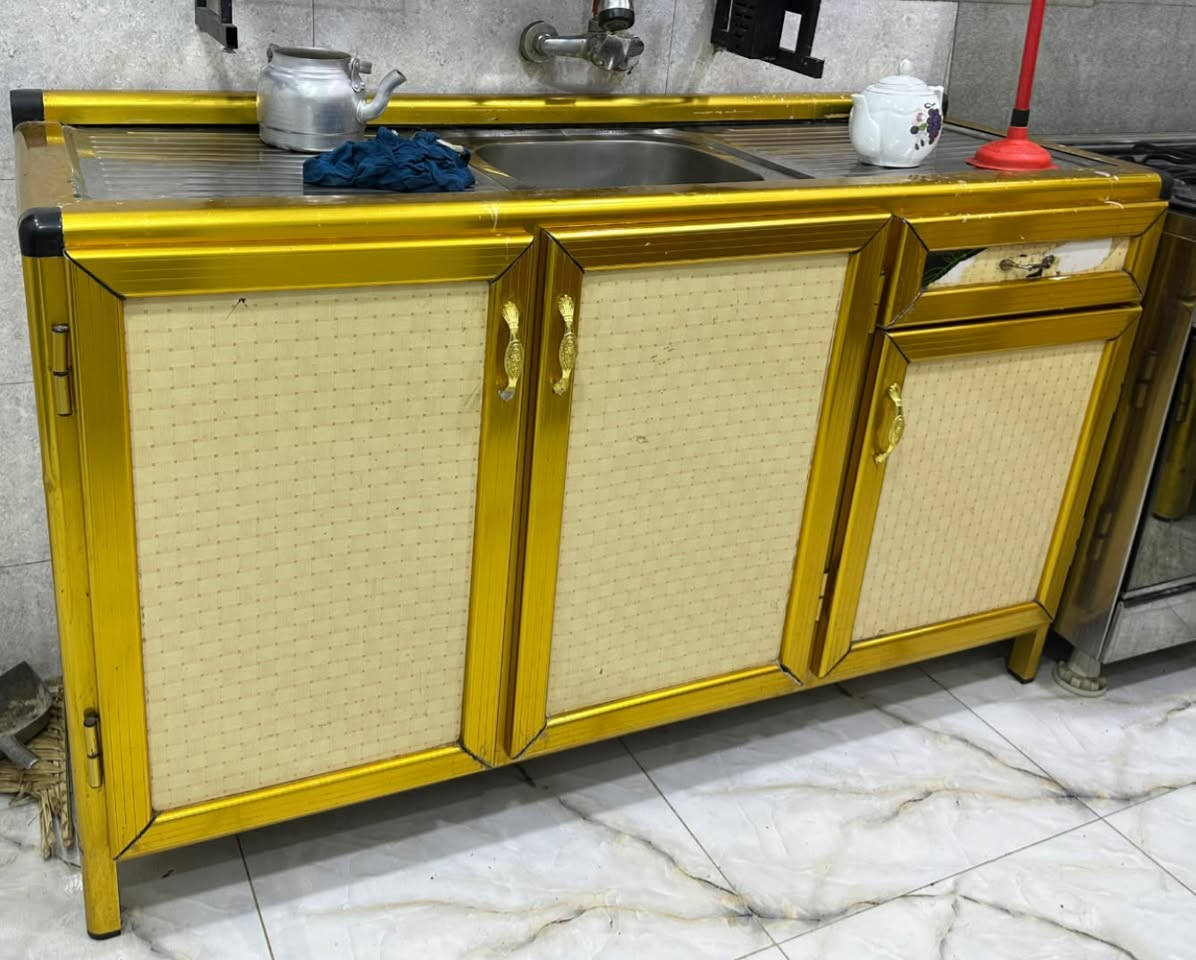 كاونتر • نظيف • ٤ قطع