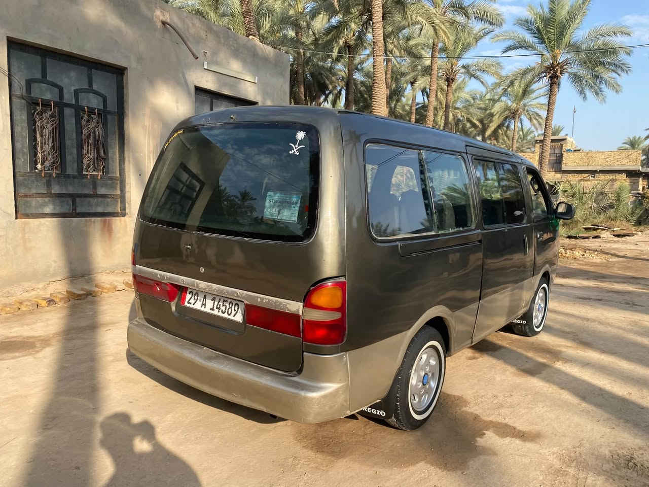 بريجو موديل 99 سياره مكينه كير اكسن حداديه خير من الله شوصي واحد معمر سياره حلوه كبل لشارع مذب عليه ربع رقم انكليزي واسط مكان بابل اتصال ***********
