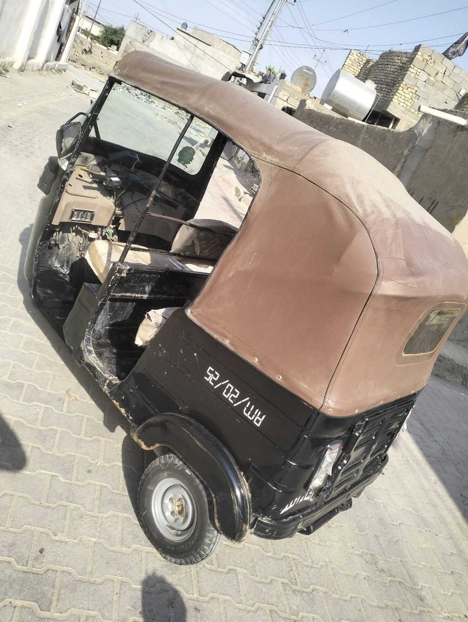 تكتك • موديل ١٦ • اوراق