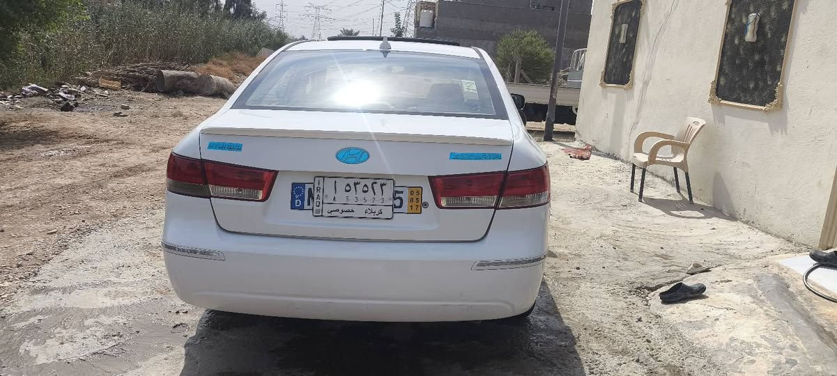 للبيع سوناتا موديل 2011رقم كربلاء خليجيه فول مواصفات مكينه 2000اكفوله من صبغ وتبديل ومعجون بيها بارد جاملغ وبلباب الخلفي تبريد وتخم تاير وحداديه ومكينه وكير مكفولات مكانها حله بزل حجي علي مقابل العلويه شريفه بنت الحسن السعر122اتصل***********
