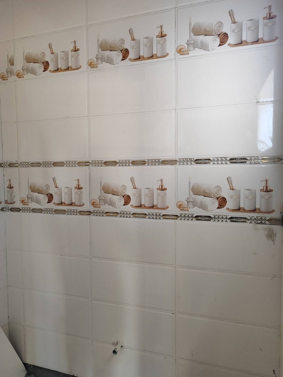عمل سيراميك ارضيه جدران.. الاتصال ***********//‏‪***********‬‏
