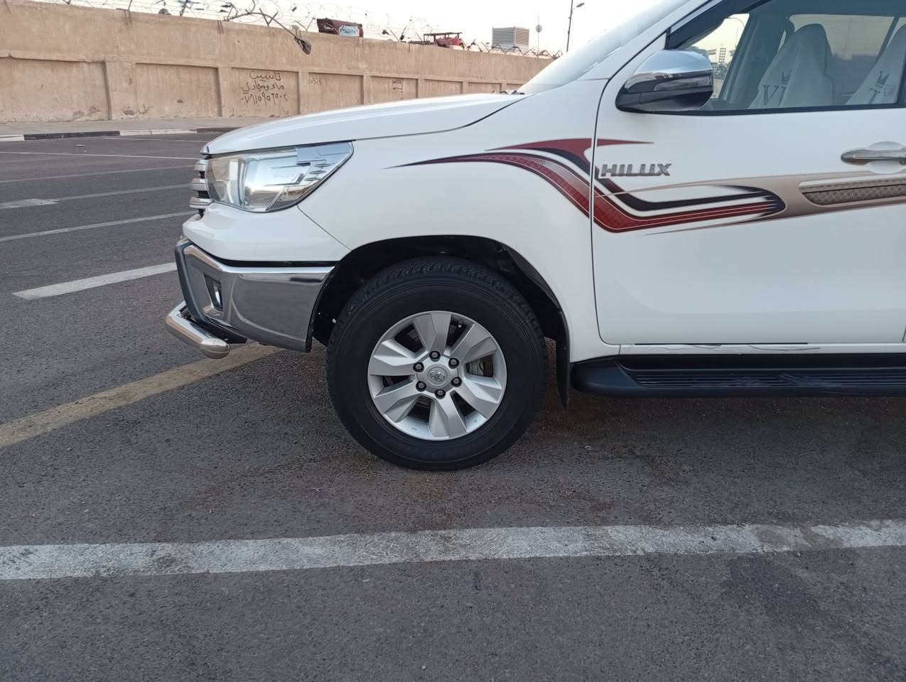 اللهم صل على محمد وال محمد تيوته بيكم  فرويل 2020 بريمي فول مواصفات كفاله السياره ما عده شبر بيدي ار بل بدي وتكحيل الباقي كفاله مكينه كير تخم تاير حداديه كله جديد علا وضح الشركه  السبير ما نازل السياره بانزين جديده  مال جناي  سنويه ورقم  وهزه جدد بسمي السياره ماشيا 160  حقيقي سعر السياره 265 وبيهه مجال حك الجي  الاستفسار اتصل *********** أو ***********
