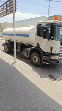 تنكر • حمولة ١٤طن • بدون أرقام