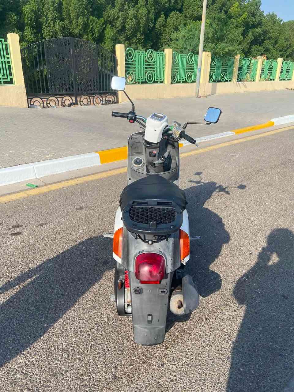 سلام عليكم دراجه ماكس بوليس نوزل كفاله عامه كفرات بلاديه  المكينه ما مفتوحه للبيع ام قصر السعر مليون و150وبيها مجال التواصل واتساب او اتصال  964 773 890 9261
