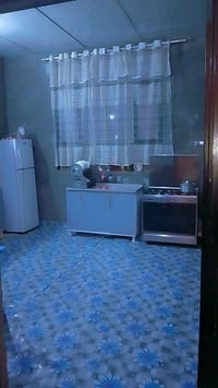 كاونتر خشب MDF ارضي وملحق قياس مترين وسنك متر و20 مرمر سعر 300 الف