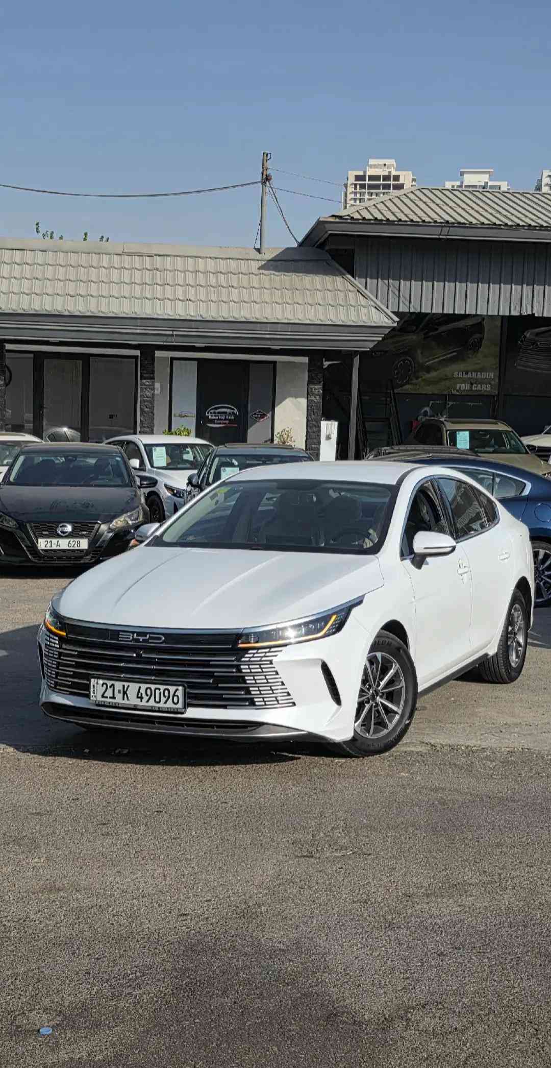 ـ05 BYD ـ2025 بی بۆیاخ مواصفات   ئاوینە ئیشارات ،  ناو سپی ،  کوشن جلد ، گیچ ئەلیکترۆنی ، ویل کڕۆم ، سوکان ڤۆلیوم ، سوکان تەلفون ، کامیرە ، حاسە ، لایت لید ، ویل کڕۆم ، دەسک بصمە ، بگ لایت لید ، دوای حاسە  ـ23.000 Km بۆ زانیاری زیاتر کۆمینت یان پەیوەندی بکە ☎️.  ***********📞 *********** 📞  ناونیشان سلیمانی شەقامی مەلیک محمود  Salahaddin Auto — معرض صلاح الدین  https://maps.app.goo.gl/GTqjTbohj8BvP
