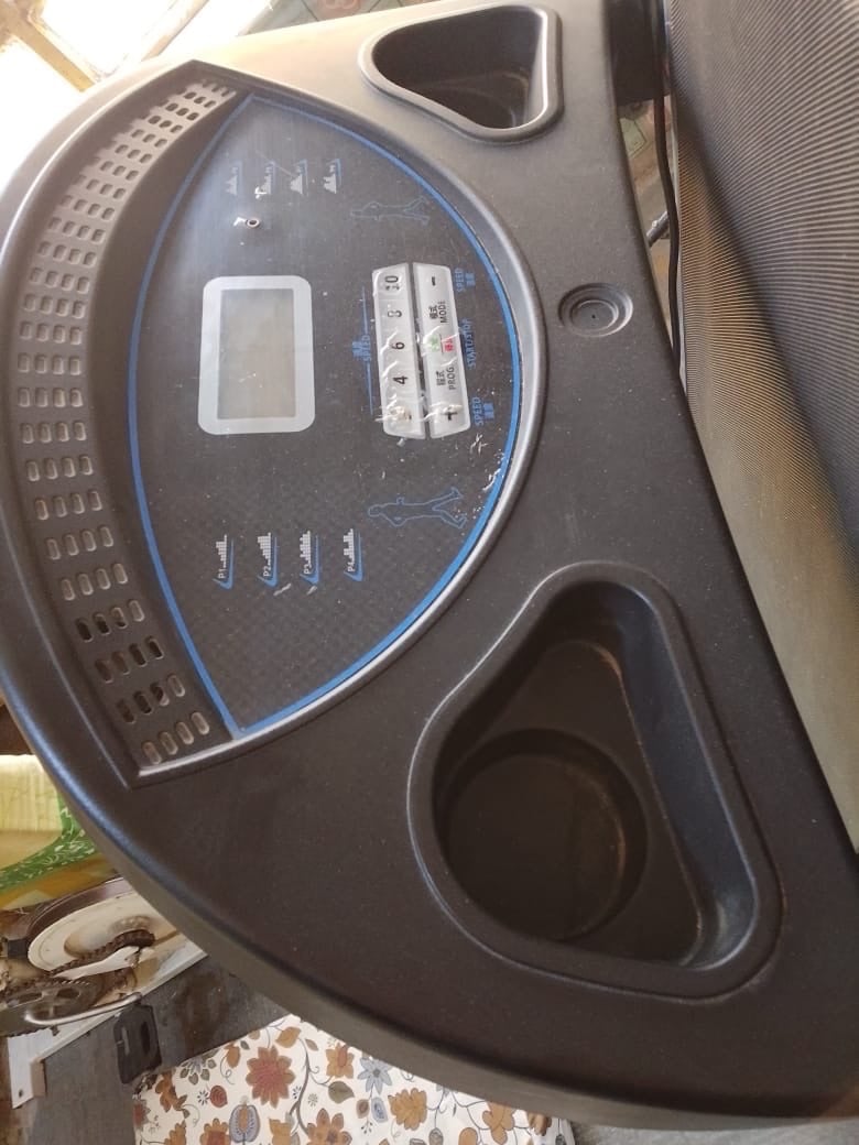 جهاز جري نضيف يتحمل وزن 150 
سعر قفل 150